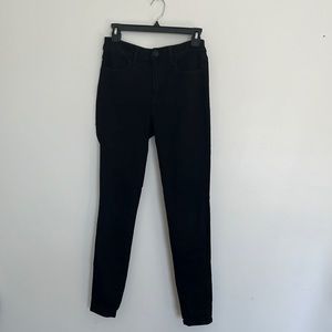 American Eagle. The dream Jean. Black high rise Jeggings. Size 6